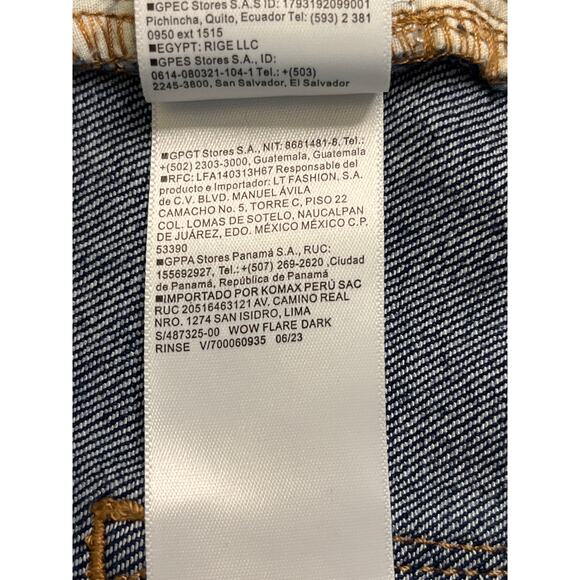 Old navy wow flare high rise dark rinse blue jeans, size 18 - Picture 9 of 12